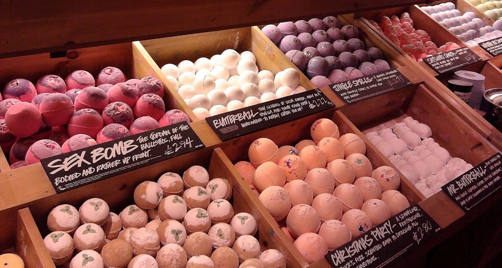 Lush_bath_bombs