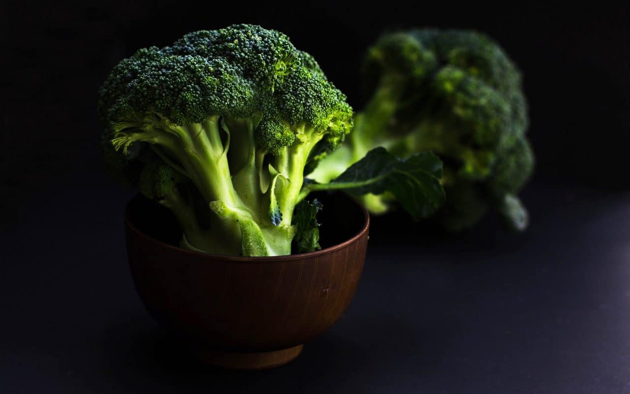broccoli representing broccoli seed oil