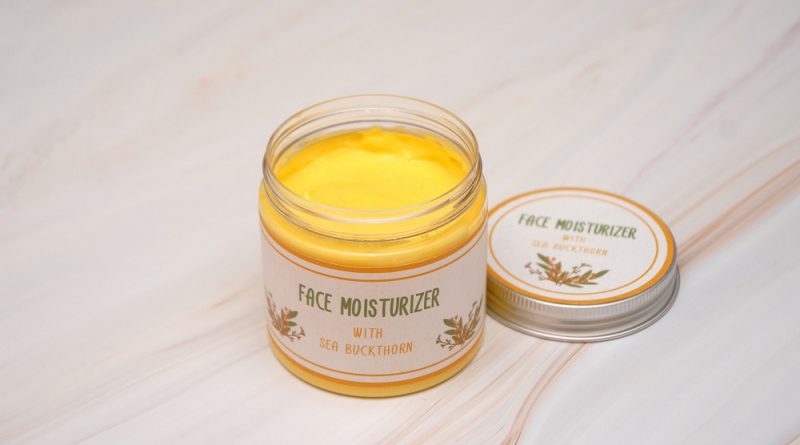DIY face moisturizer recipe with anti-aging sea buckthorn oil