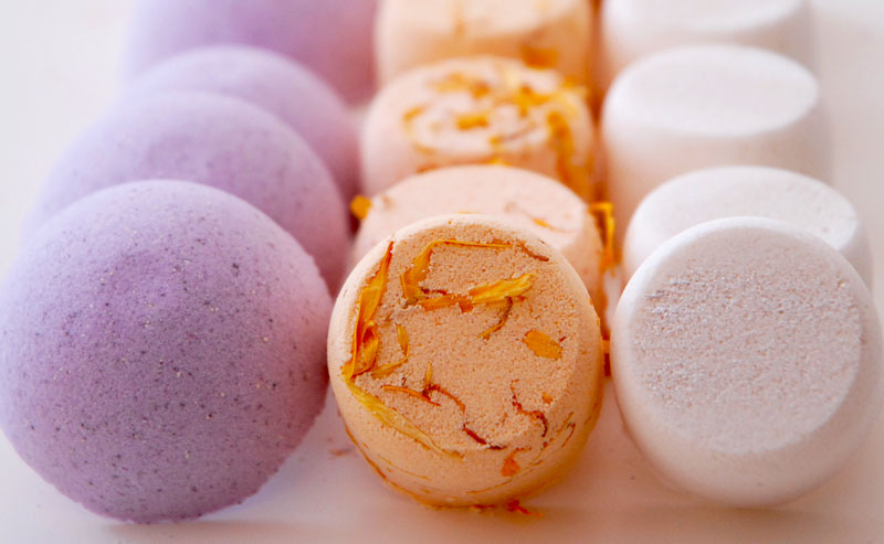 3 different types of DIY shower melts with lavender, citrus and menthol