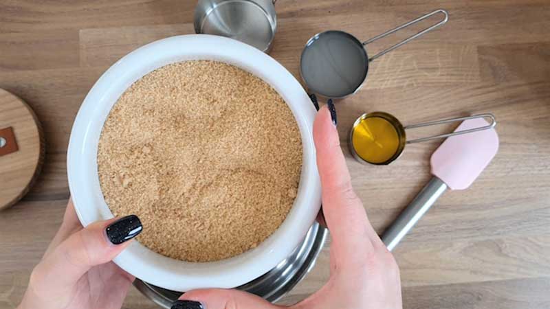 Homemade Sugar Scrub with Brown Sugar and Coconut Oil - Perry's Plate